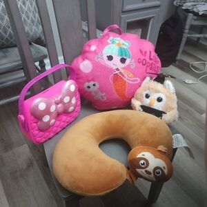 Source Unknown Pink and Brown Stuffed Animal Set